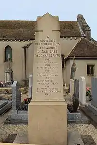 Monument aux morts.