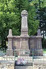 Monument aux morts.