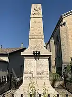 Monument aux morts.