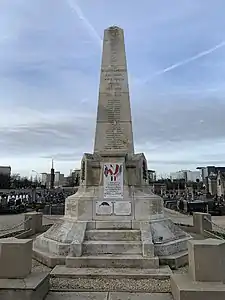 Monument aux morts.