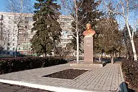 Buste de l'acteur Leonid Bykov (1928-1979), natif de Kramatorsk classé.