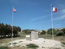 Monument rendant hommage aux participants de l'opération Frankton à Saint-Georges-de-Didonne (Charente-Maritime).