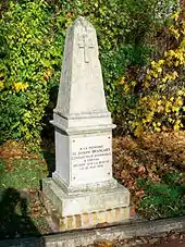 Monument en souvenir de Joseph Brancard, conducteur d'omnibus à cheval, qui fut victime d'un accident mortel le 26 mai 1878.