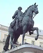 Statue équestre de Charles III à Madrid.