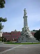 Monument à Colomb sur la Plaza Puerto Argentino de Buenos Aires.