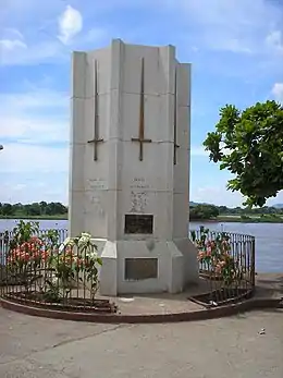 Description de l'image Monumento a la humareda.JPG.