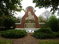 Monument aux morts.