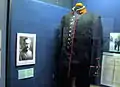 Son uniforme, au Musée juif de Thessalonique.