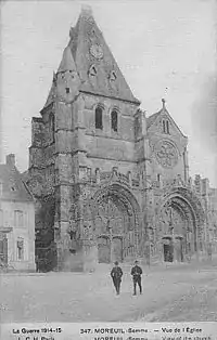 L'église Saint-Vaast, en 1915.