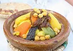 Couscous avec légumes.