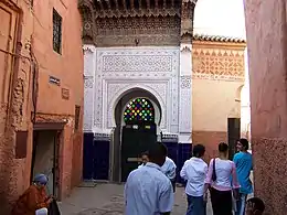 Entrée du mausolée de Sidi Abdelaziz Tebbaa