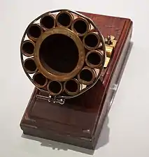 Modèle réduit de mortier à âmes multiples (17e siècle)
