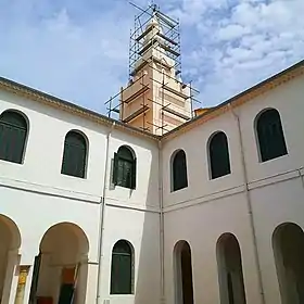 Mosquée de Sidi Bou Merouane en cours de rénovation.