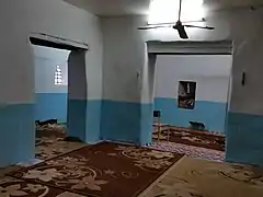 L'intérieur de la mosquée du XIVe siècle, aujourd'hui absorbée par les extensions successives.