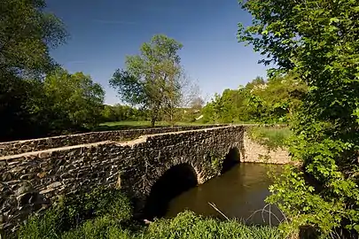 Velvěty : vieux pont.