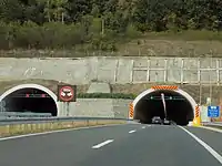 Le Tunnel Savinac (Autoroute A2).