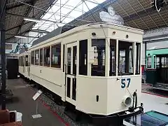 Motrice et remorque du tramway de Verviers.