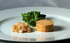 Le foie gras cuit, plat traditionnel de Gascogne.