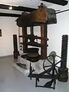 Presse du moulin de Touët-sur-Var (France).