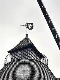 Toiture, belvédère et girouette du moulin