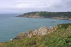 Vue de la baie du Moulin Huet à Guernesey