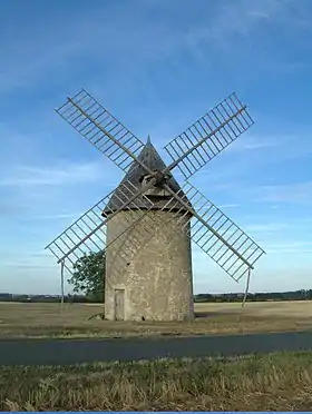 Moulin à vent de Cherves