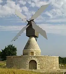 Moulin des Aigremonts (Bléré), face.