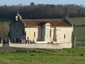 L'église de Moulons.