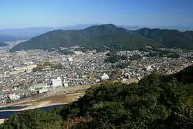 Vue du mont Dodo depuis le mont Kinka.