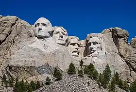 Vue de la sculpture du mont Rushmore.
