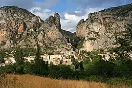 Moustiers-Sainte-Marie, dans les Alpes-de-Haute-Provence