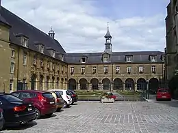 Monastère de Mouzon