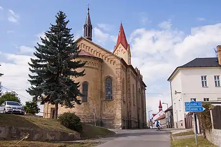 Église Saint-Martin : le chevet.