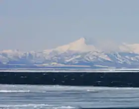 Vue du mont Onnebetsu dans le lointain.