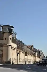 Murs de la prison (carrer Provença).