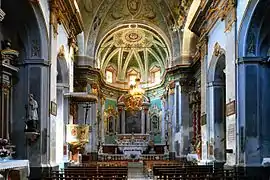 Intérieur de l'église.