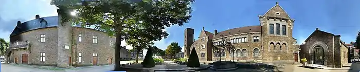 Vue panoramique du manoir Jean-V, du palais Dobrée et du jardin