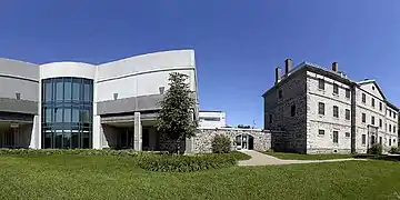 Complexe muséal Musée POP.