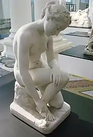 L'Ingénue, ou La jeune Fille au limaçon (1843), marbre, Amiens, musée de Picardie.