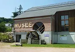 Vue extérieure du Musée du bois de Labaroche.