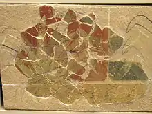 Fragments de fresques reconstitués.