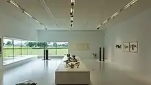 Une salle du musée du verre