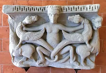 Chapiteau du Maître des Dragons, XIIe siècle.