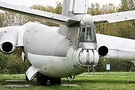 Un Myasischev M-4-2