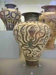 Poulpe sur un vase antique (Musée archéologique d'Athènes).