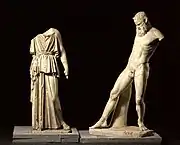 Marsyas, copie première moitié Ier siècle de notre ère et moulage en plâtre de l’« Athéna Lancellotti ». Musée grégorien profane