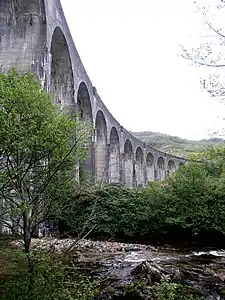 Viaduc de Glenfinnan (Écosse, Royaume-Uni).