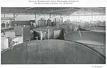 Salle de fermentation d'une distillerie