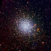 Omega Centauri en infrarouge par le télescope spatial Spitzer.