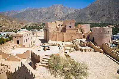 Le fort Nakhal (région d'Al-Batina).